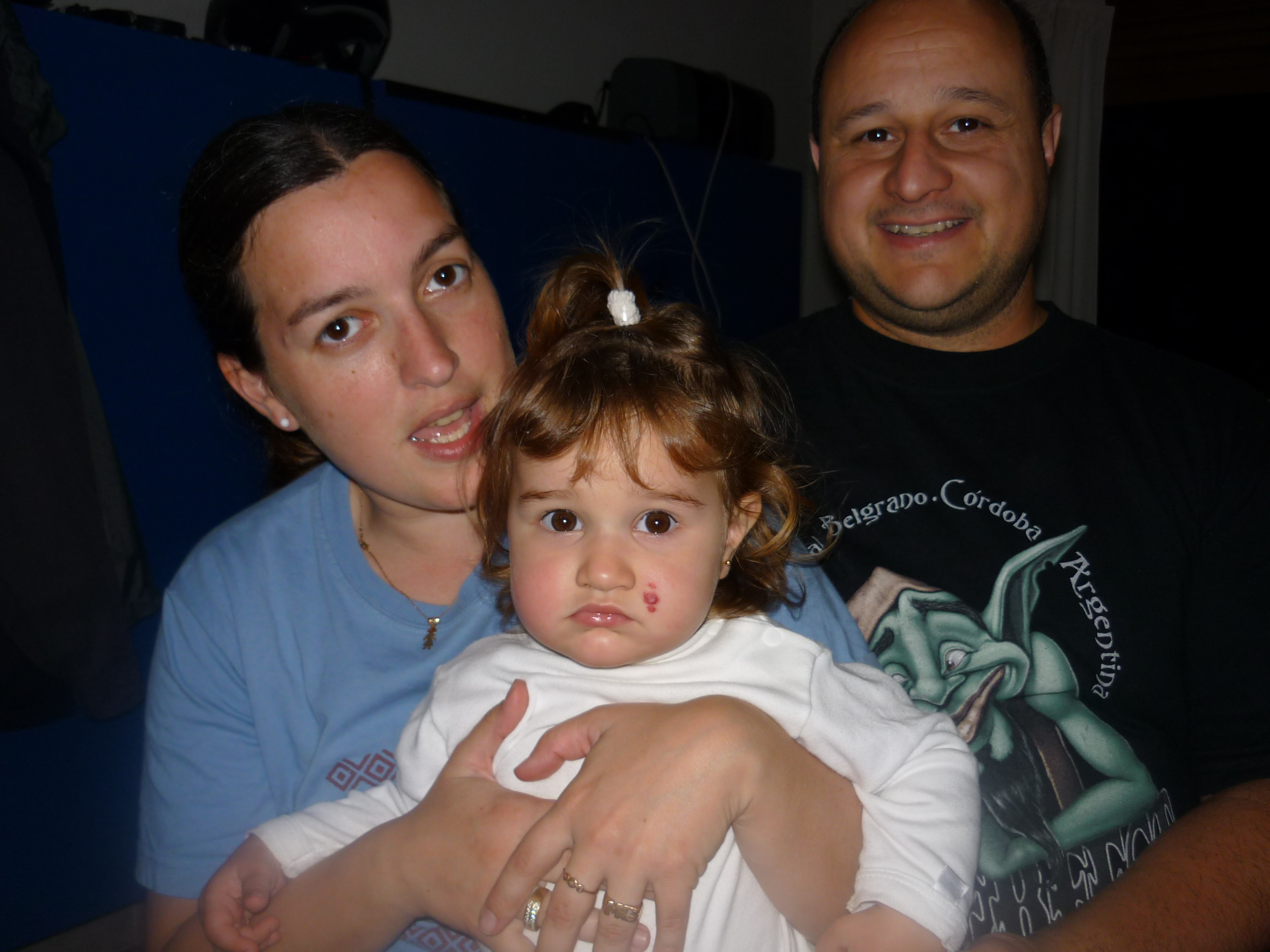 fotos/2011-10-10 - Iara indiecita, cena chiquilo/P1020296.JPG